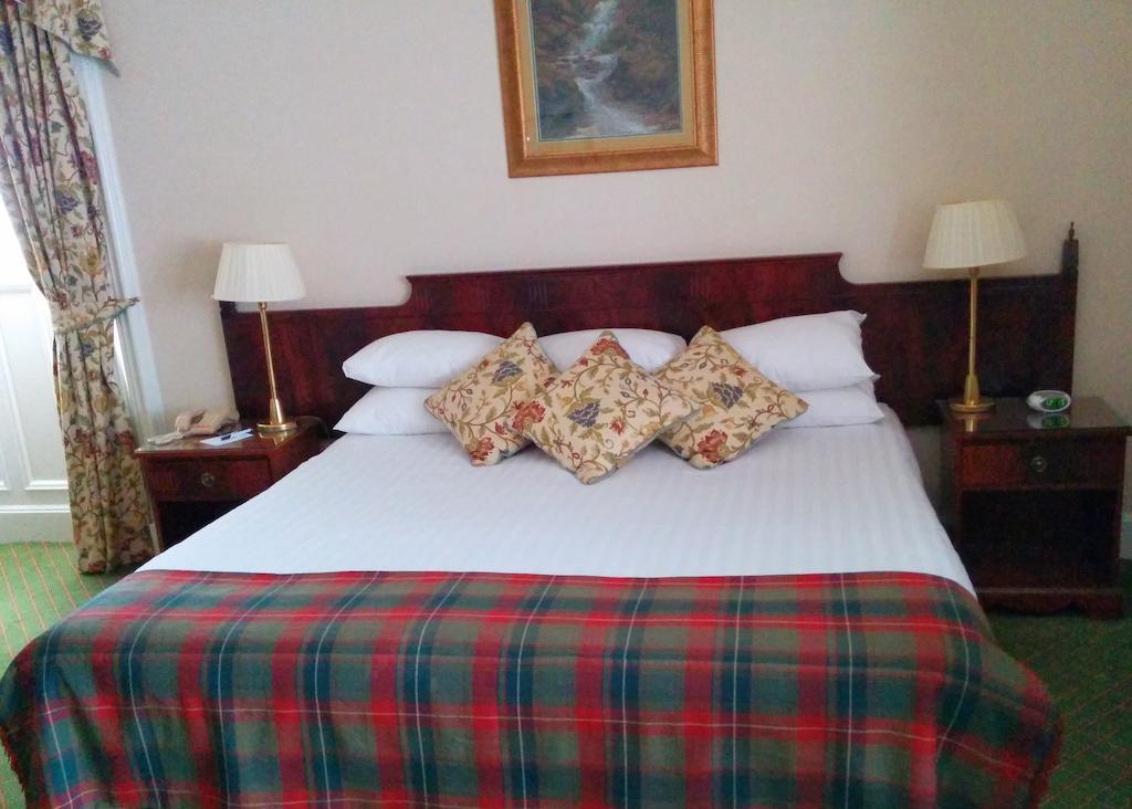 Best Western Cartland Bridge Hotel Ланарк Номер фото