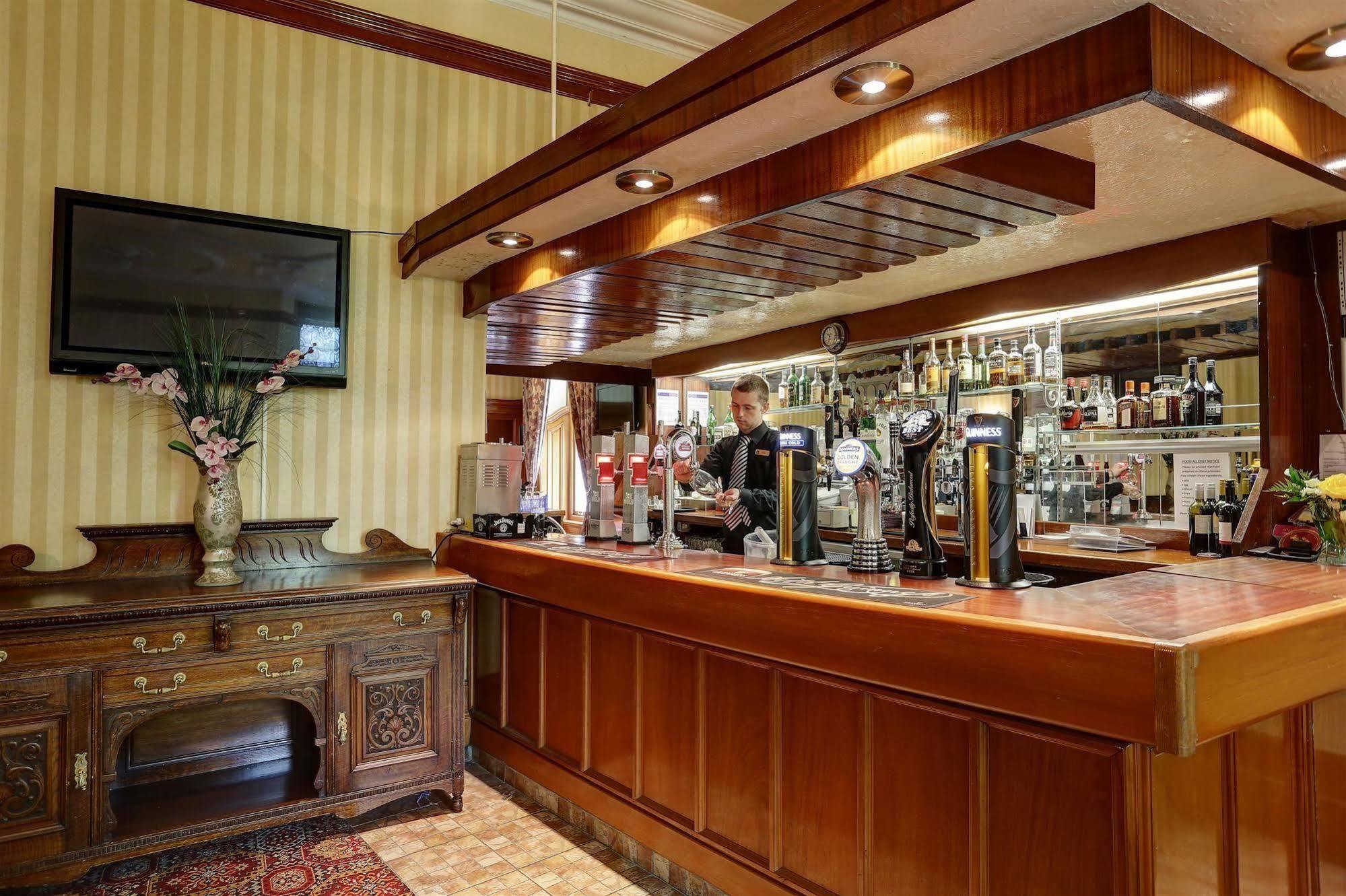 Best Western Cartland Bridge Hotel Ланарк Зручності фото